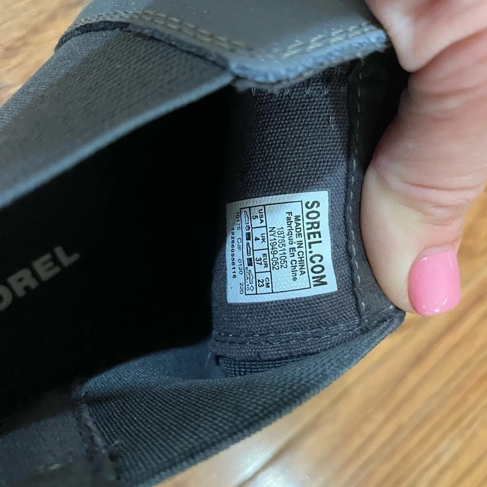 Sorel Joan Of Arctic Wedge Chelsea Boot